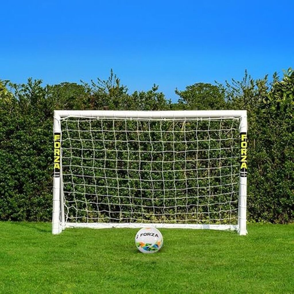 Test du but de football Forza PVC 183 cm : robustesse et polyvalence