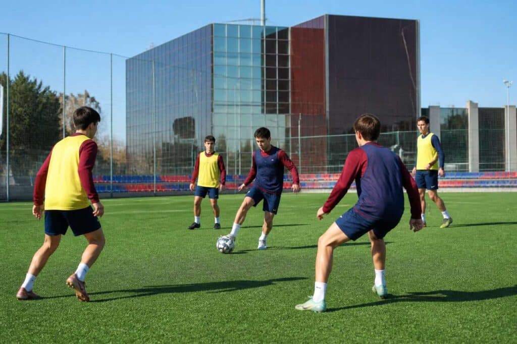 Jeu de position à la masia : maîtrise tactique