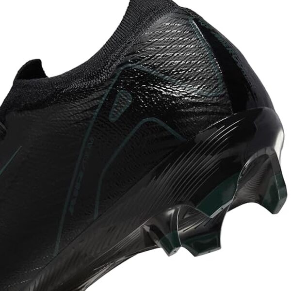 Découvrez notre avis détaillé sur la chaussure de foot Nike ZM Vapor 16 Pro FG : technologie, confort, grip et performance sur le terrain.