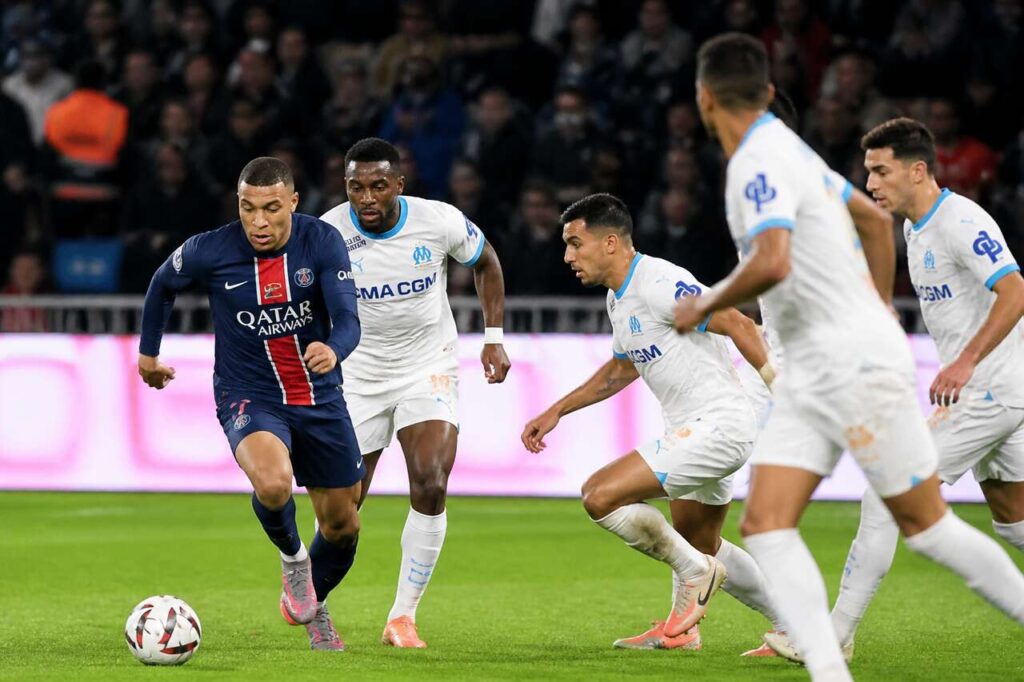 Défendre en infériorité numérique au football