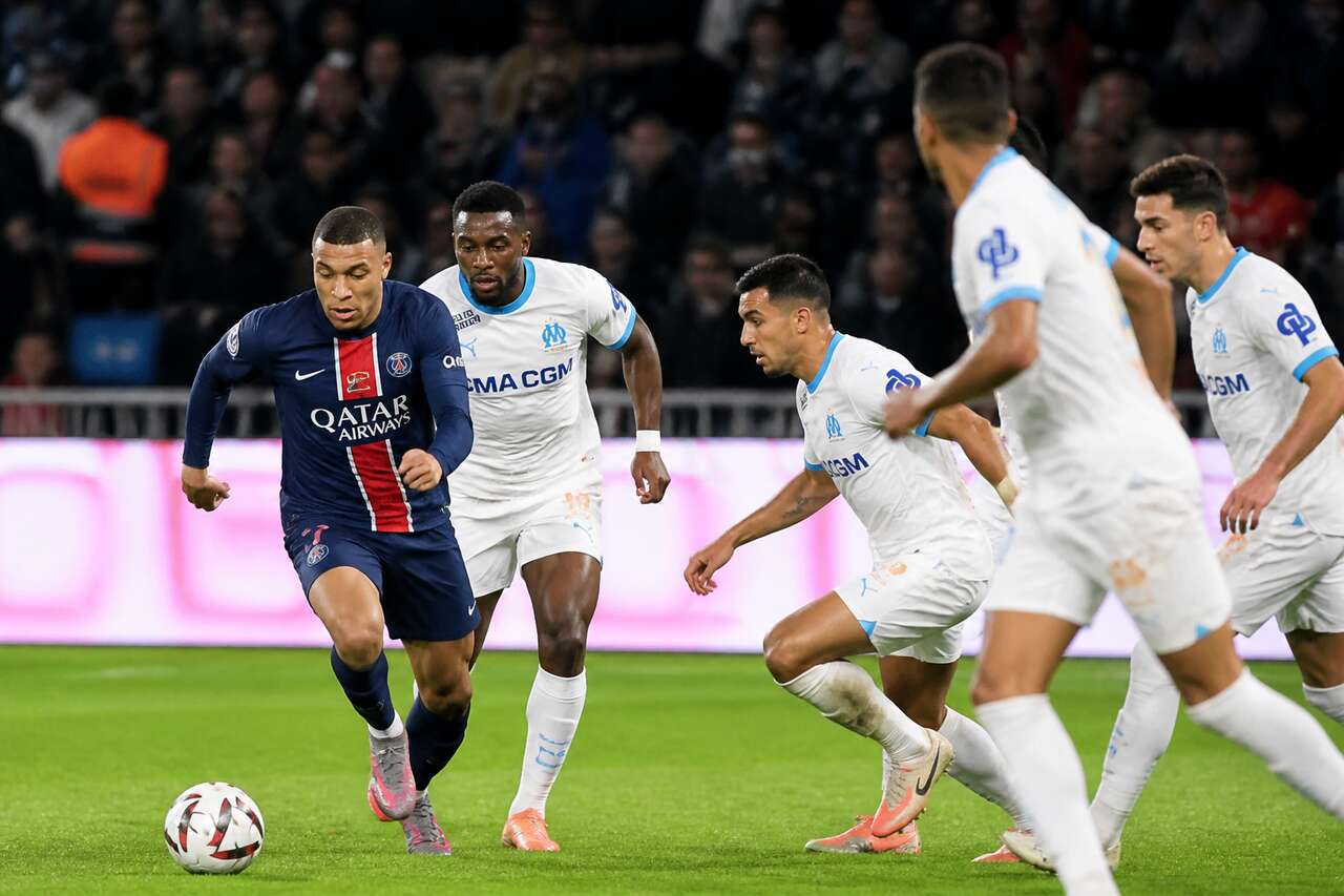 Défendre en infériorité numérique au football
