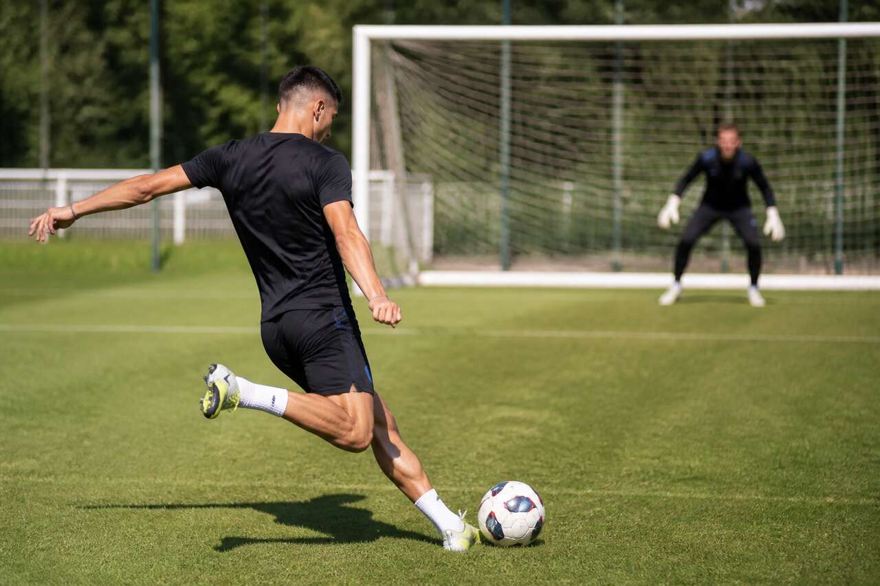 Exercice de finition en football : améliorez vos tirs