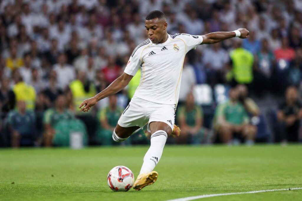 Sorties de balle au football : astuces et techniques