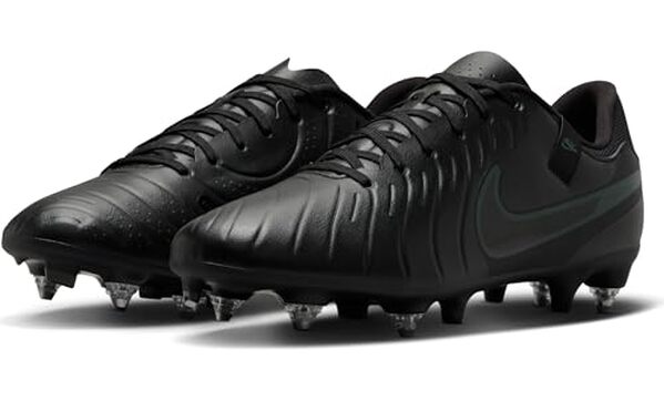 Découvrez notre test détaillé des chaussures de foot Nike Legend 10 Academy SG-Pro AC : performances, confort et durabilité. Avis complet pour bien choisir vos crampons.