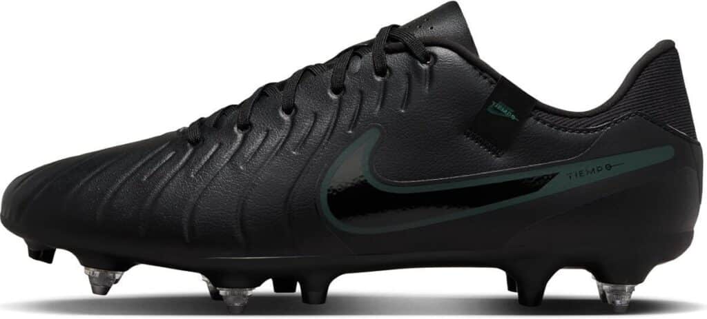 Test : nike Legend 10 Academy SG-Pro AC, notre avis complet sur ces chaussures de foot