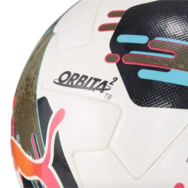 Découvrez notre test détaillé du ballon de football Puma Orbita 1. Performance, qualité et durabilité : tous les avis pour bien choisir votre ballon.