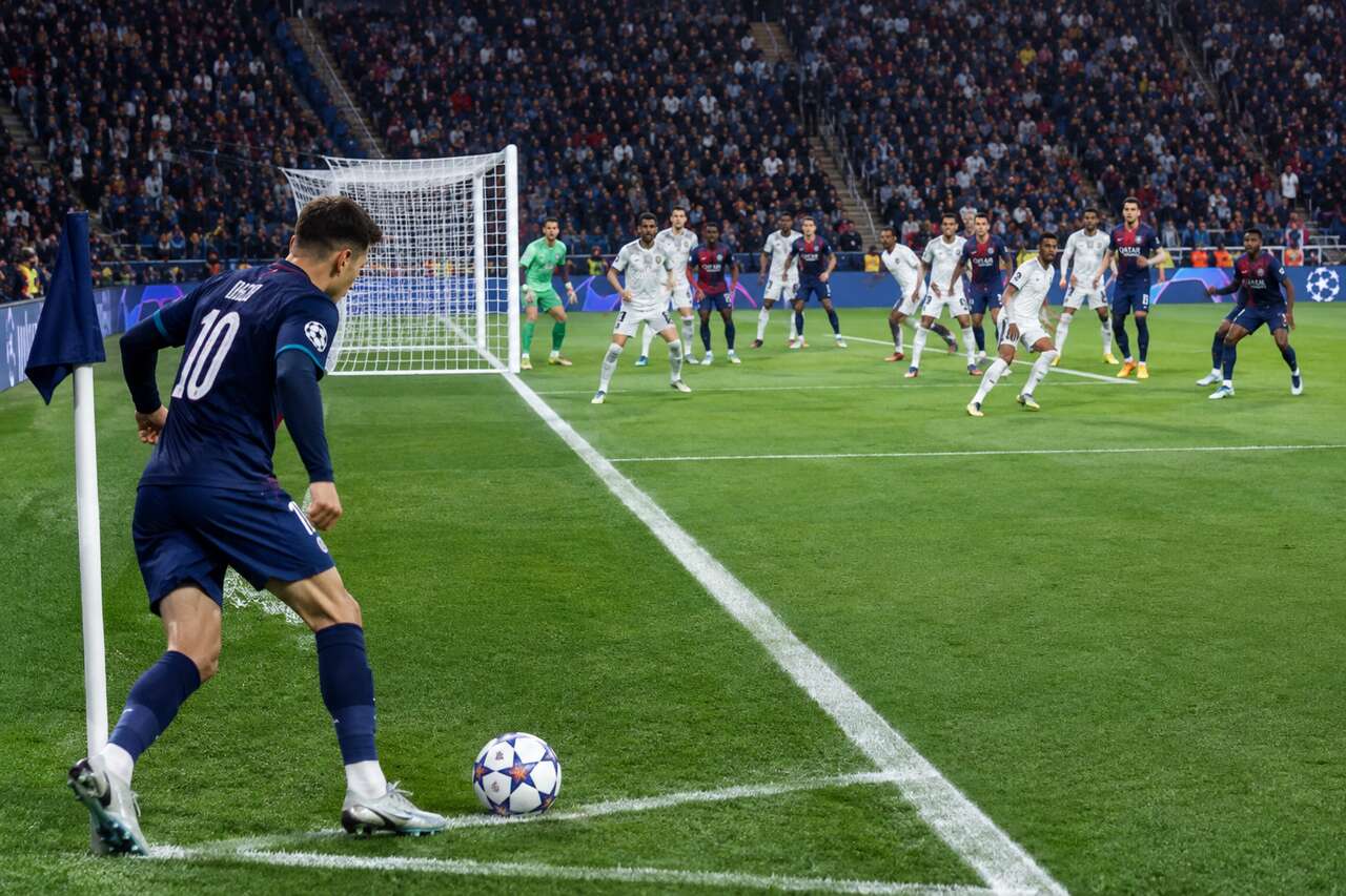 Stratégies de corners offensifs au football